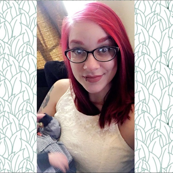 Meet your Posher, Brenda - Picture 5 of 6